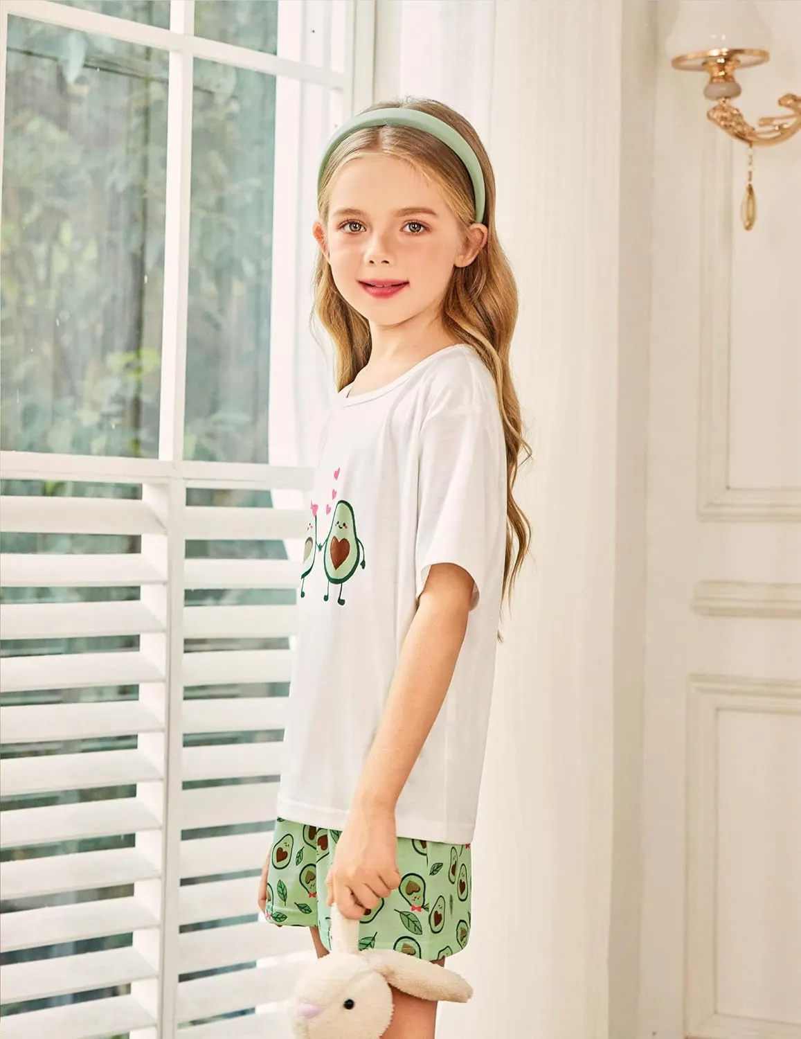 Arshiner Girls Pajama Set 3 Piece Short Sleeve Sleepwear Soft Cute Pjs Outfits