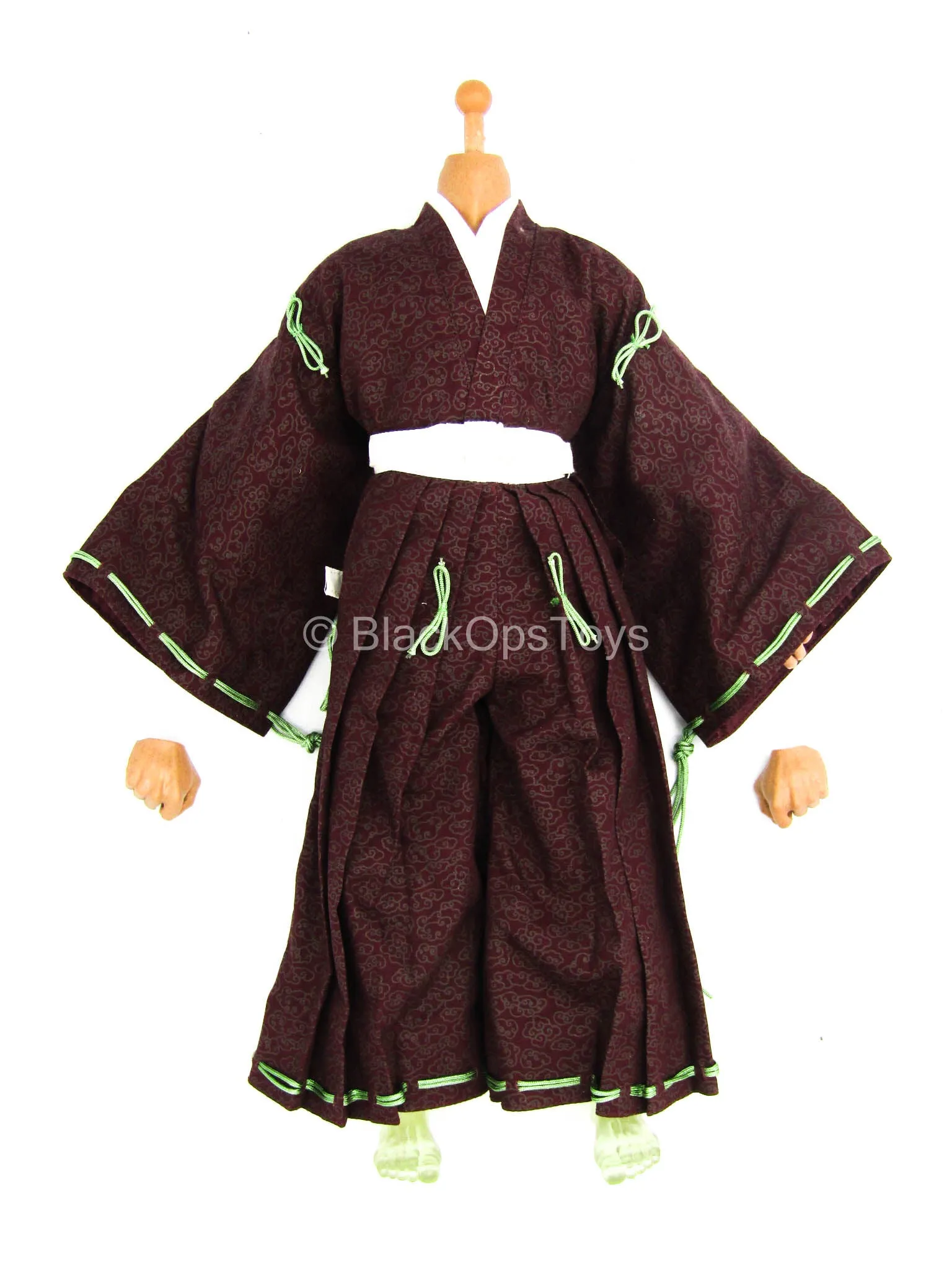 Benevolent Samurai Robes Ver - Dressed Body w/3D Printed Feet