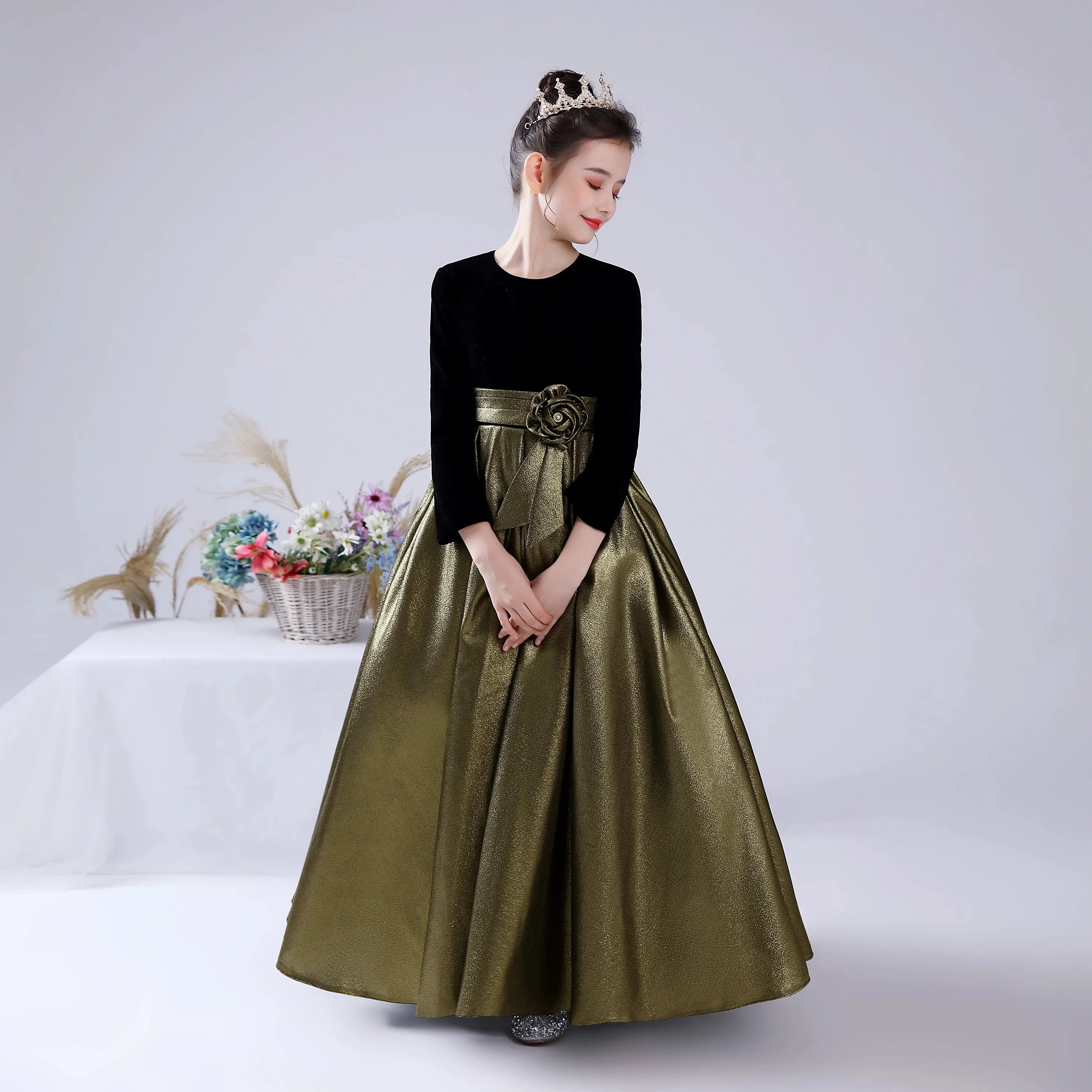 Flower Girls Dress Party Long Formal Pageant Gown Vintage Velvet Shining Satin Gown