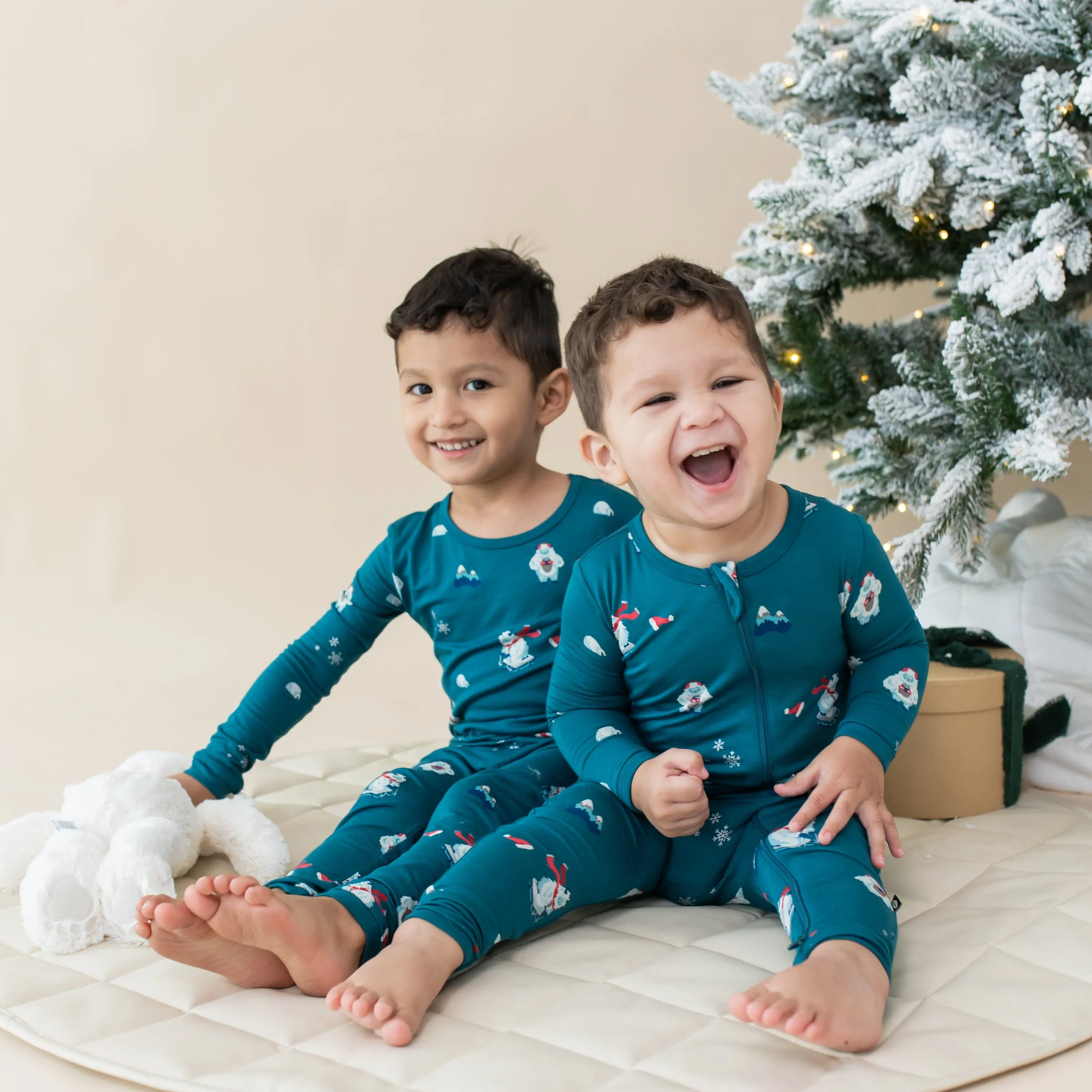 Long Sleeve Pajamas in Yeti