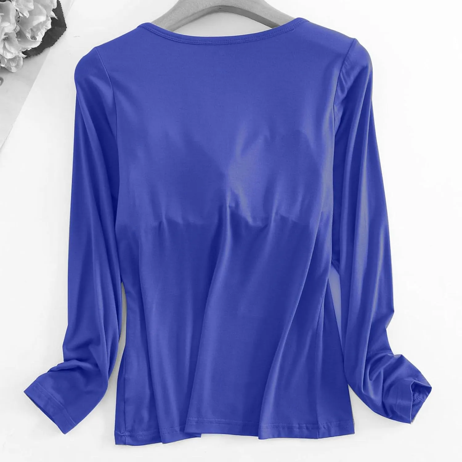 Women's Built-in Bra T-Shirt Long Sleeve Workout Yoga Tops Crewneck Padded Bra Soft Pajamas Comfy Athletic Shirts