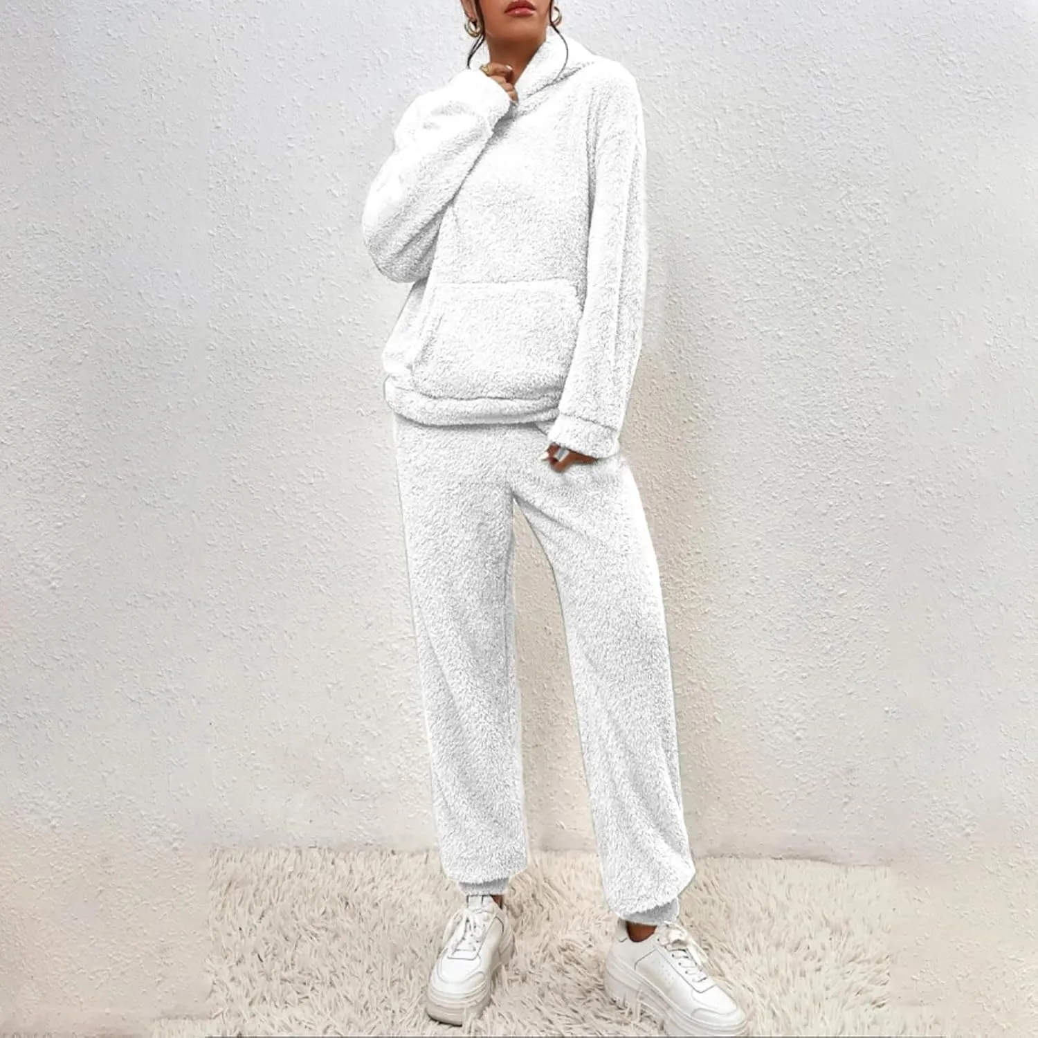 Womens Fleece 2 Piece Outfits Sherpa Fall Winter Warm Hoodies for Women Flannel Fleece Lined Sweatpants Lounge Set