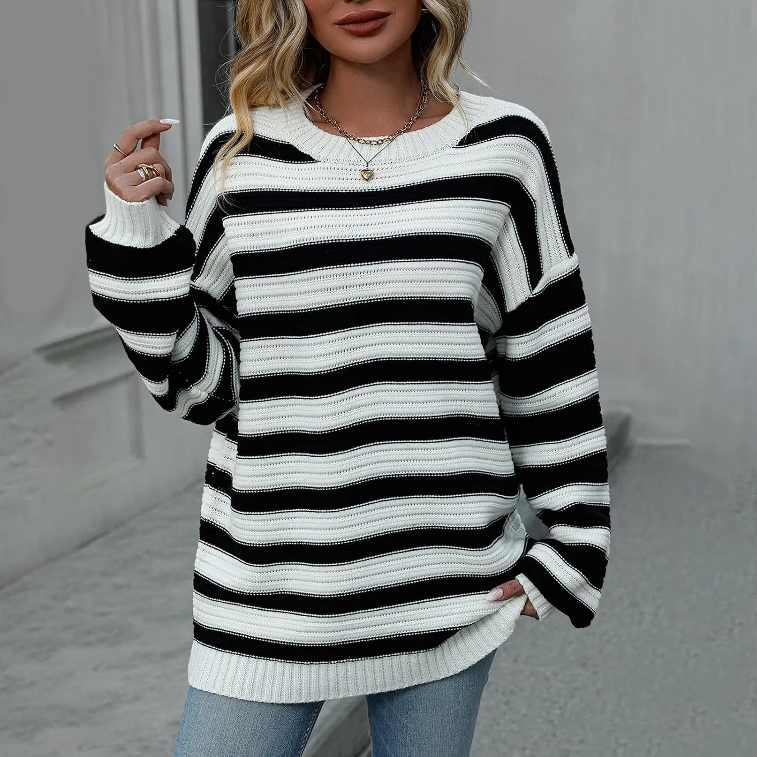 Womens Oversized Sweaters Long Sleeve Crew Neck Top 2024 Fall Outfits Fashion Striped Sweatshirt Plus Size