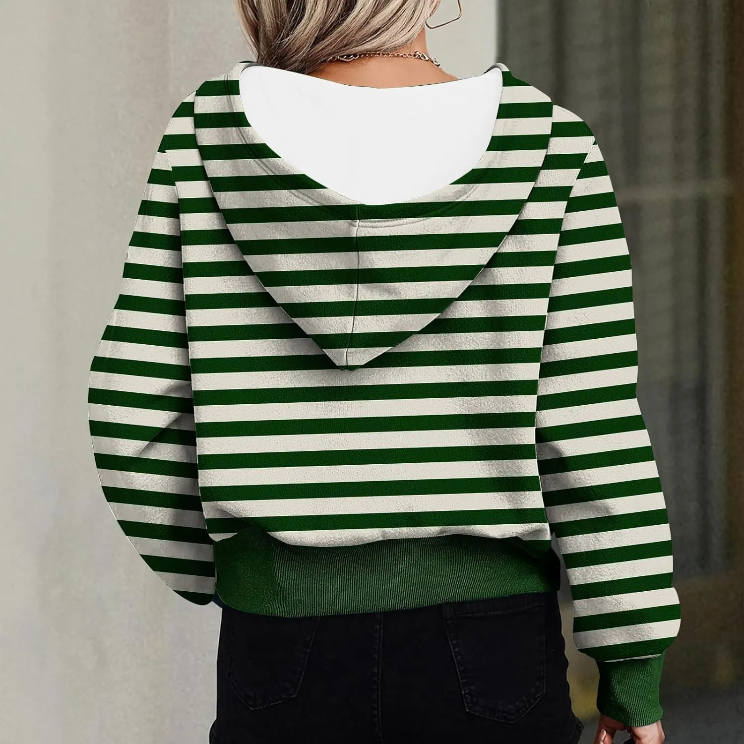 Women's Overszied Striped Sweatshirts Long Sleeve Half Zip Up Hoodies Winter Comfort Hoodies Y2K Fashion Cropped Clothes