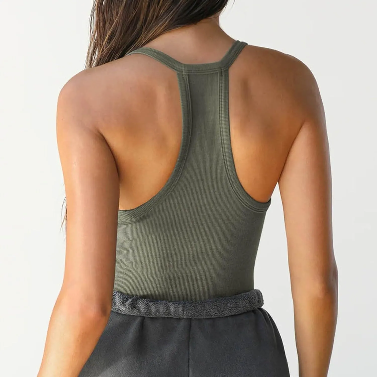 Womens Spaghetti Strap V-Neck Ribbed Tank Tops for Women 2025 Slim Fitted Soft Camisole Basic Layering Shirts
