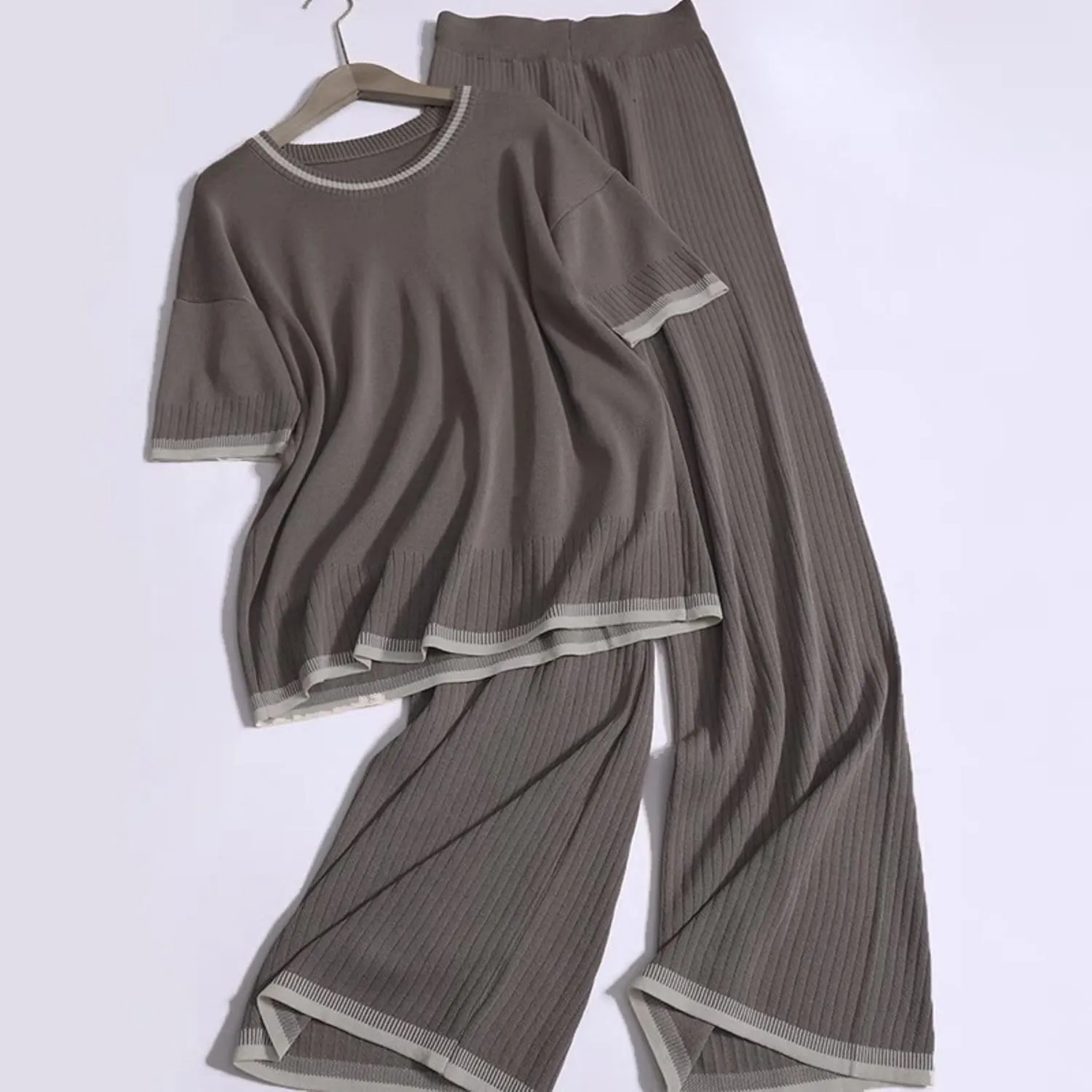 Xunger Womens 2 Piece Sweater Sets Outfits Short Sleeve Crewneck Knit Pullover Tops Wide Leg Pant Lounge Sets Tracksuits